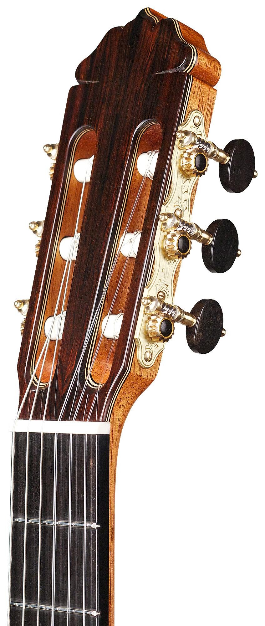 imgi_7_Headstock-ANTIGUA